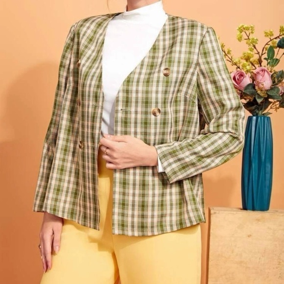 3/$28❤️SHEIN Modely Plus Size Tartan Double breasted jacket - Picture 4 of 5